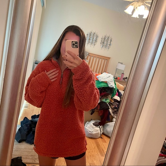 Southern Marsh Fuzzy Sherpa Quarter Zip Pullover - Picture 3 of 9